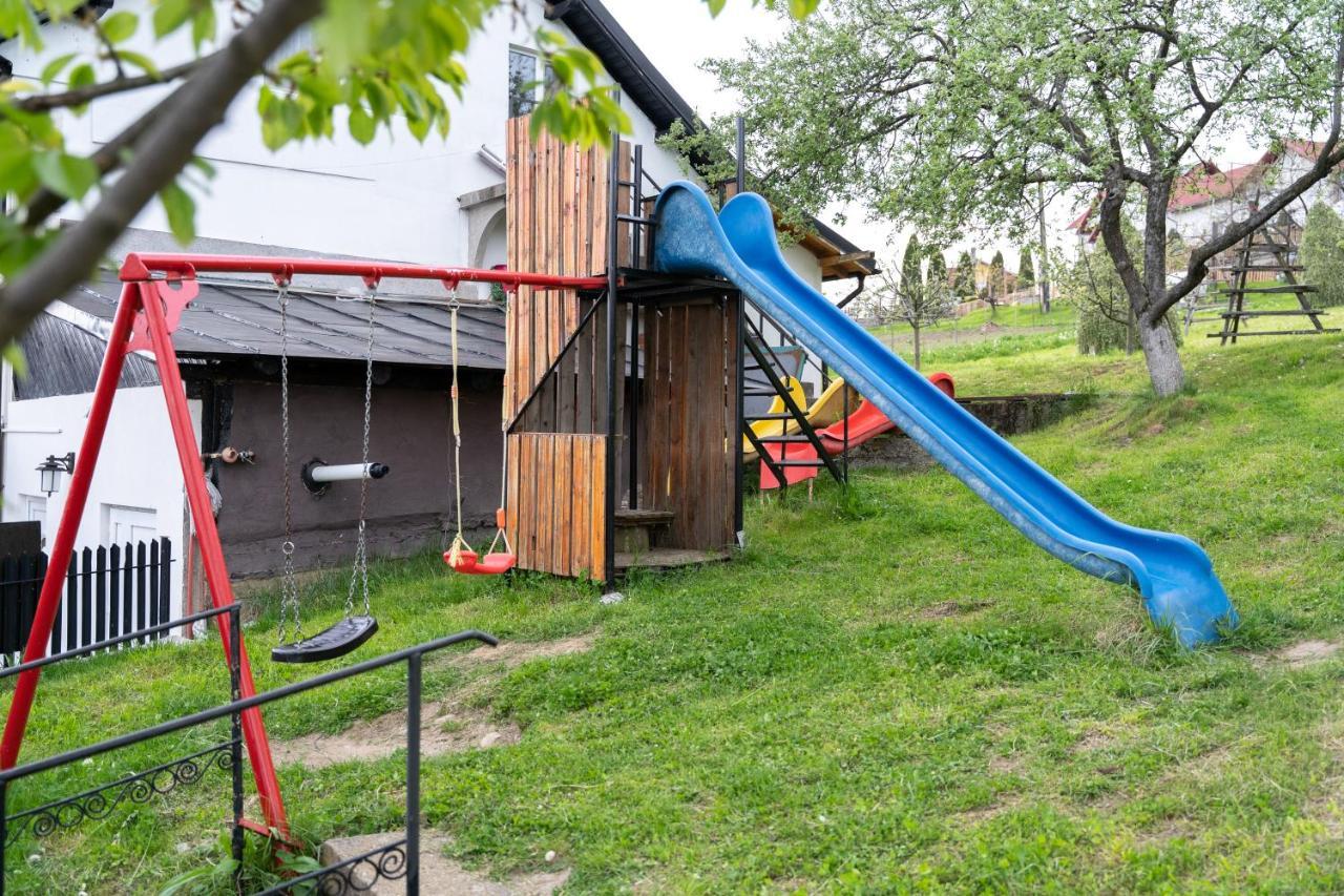 Vila Club Dioda Cicanesti Exteriér fotografie
