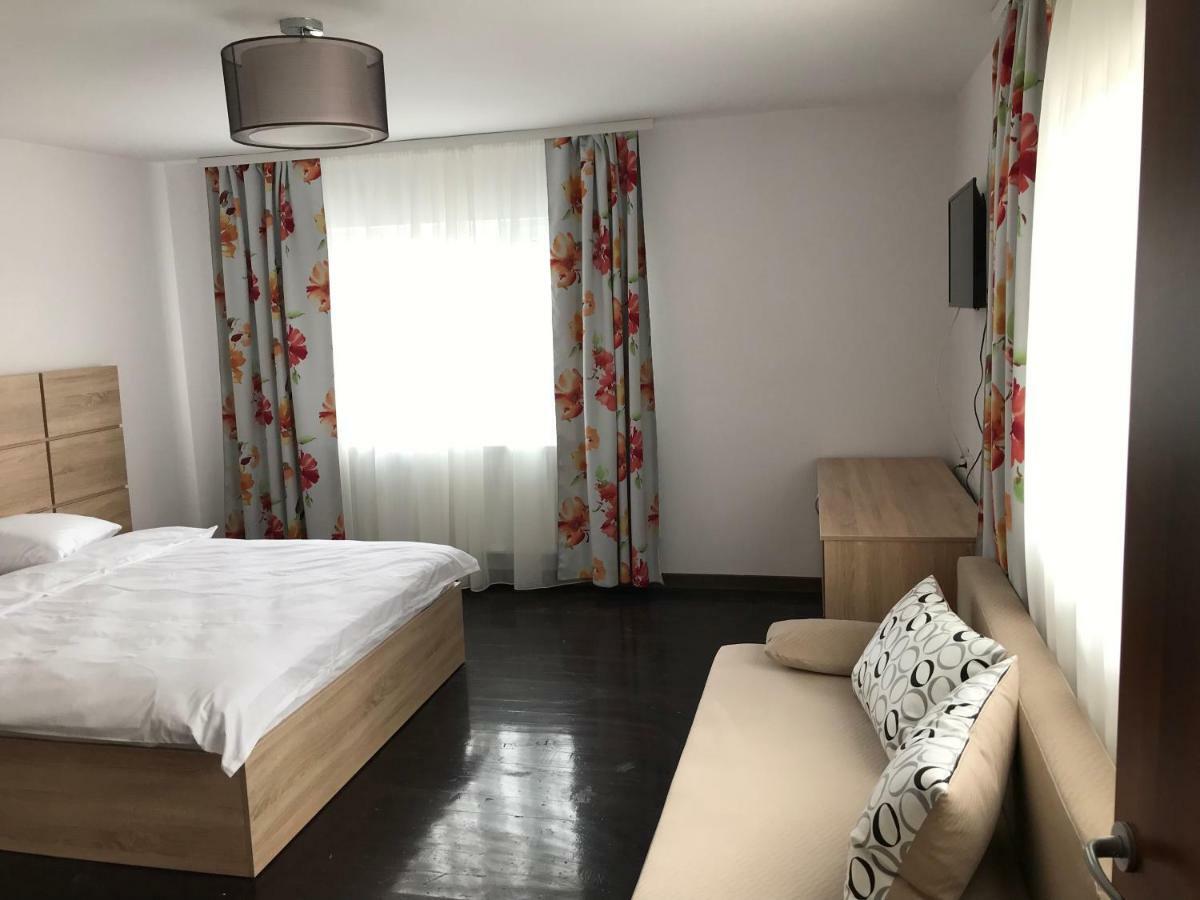 Vila Club Dioda Cicanesti Exteriér fotografie